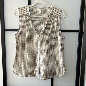 [M] H&M Button Down Creme w/ Mini Black Ferns Printed Sleeveless Tank Top Blouse